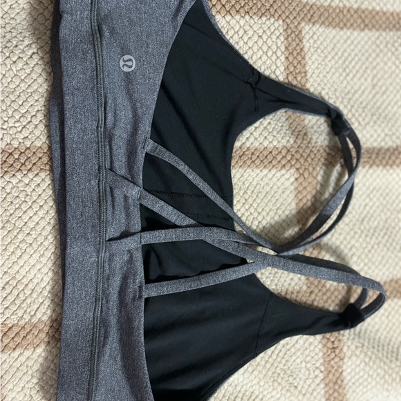 Lululemon Athletica Heathered Black Energy Long Line Medium Support Bra - Picture 2 of 3